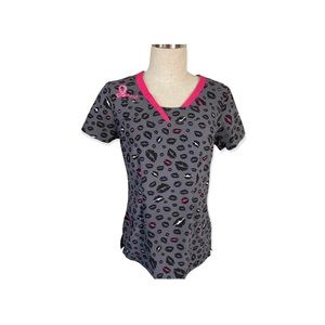 Breast cancer awareness Heart & soul scrub top
